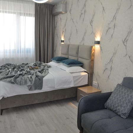 Rentforcomfort Sky Garden Studio Bucareste Exterior foto